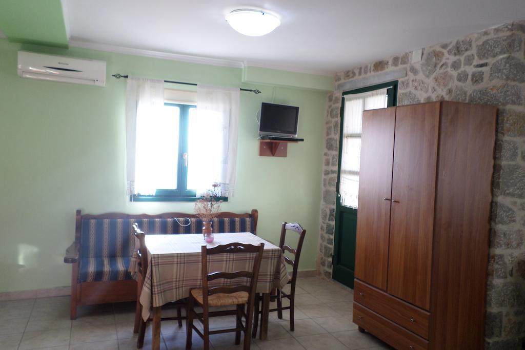 Appartamento To Asteri Avgonima Esterno foto